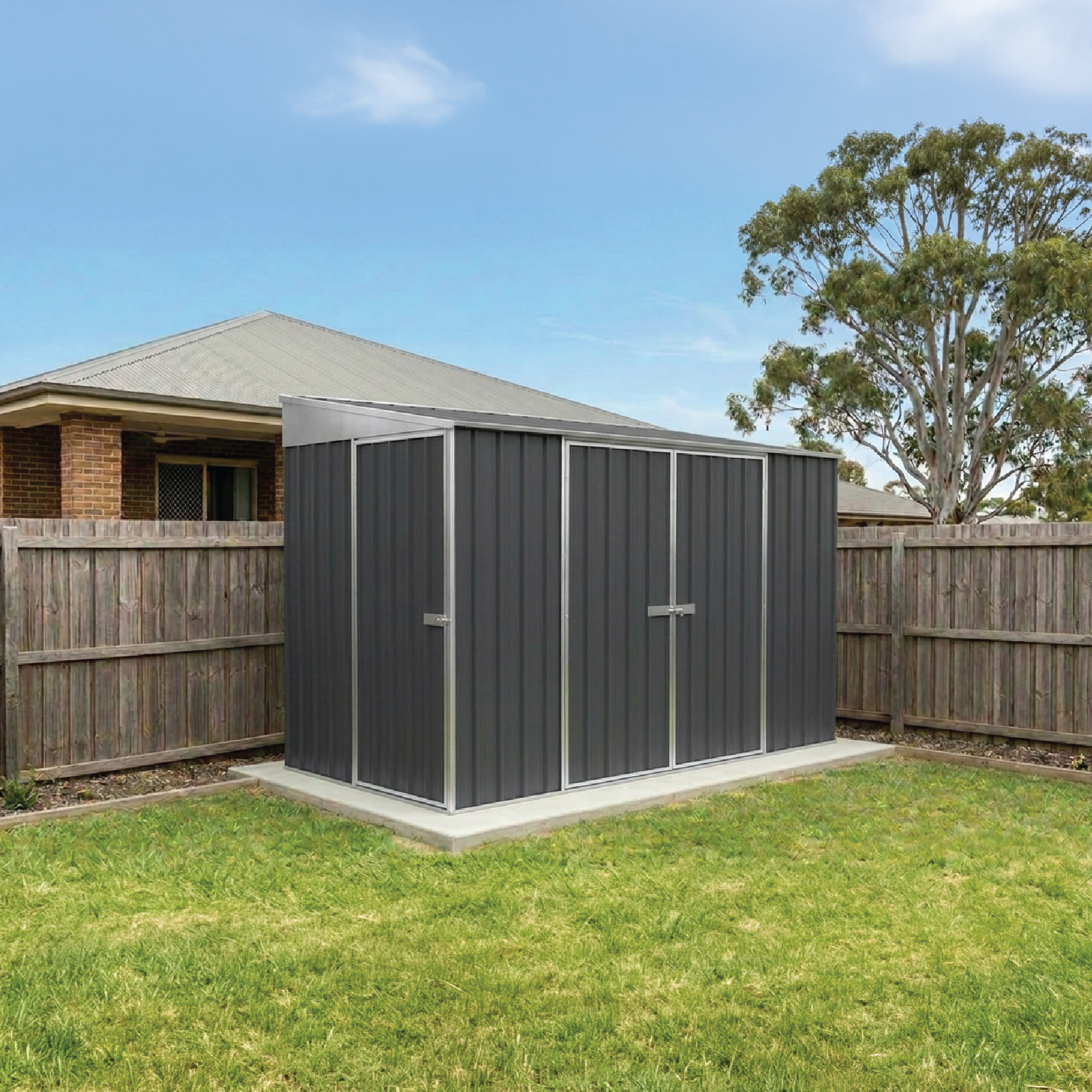 1.52mW x 3.00mD x 2.06mH Garden Shed Narrow Three Door