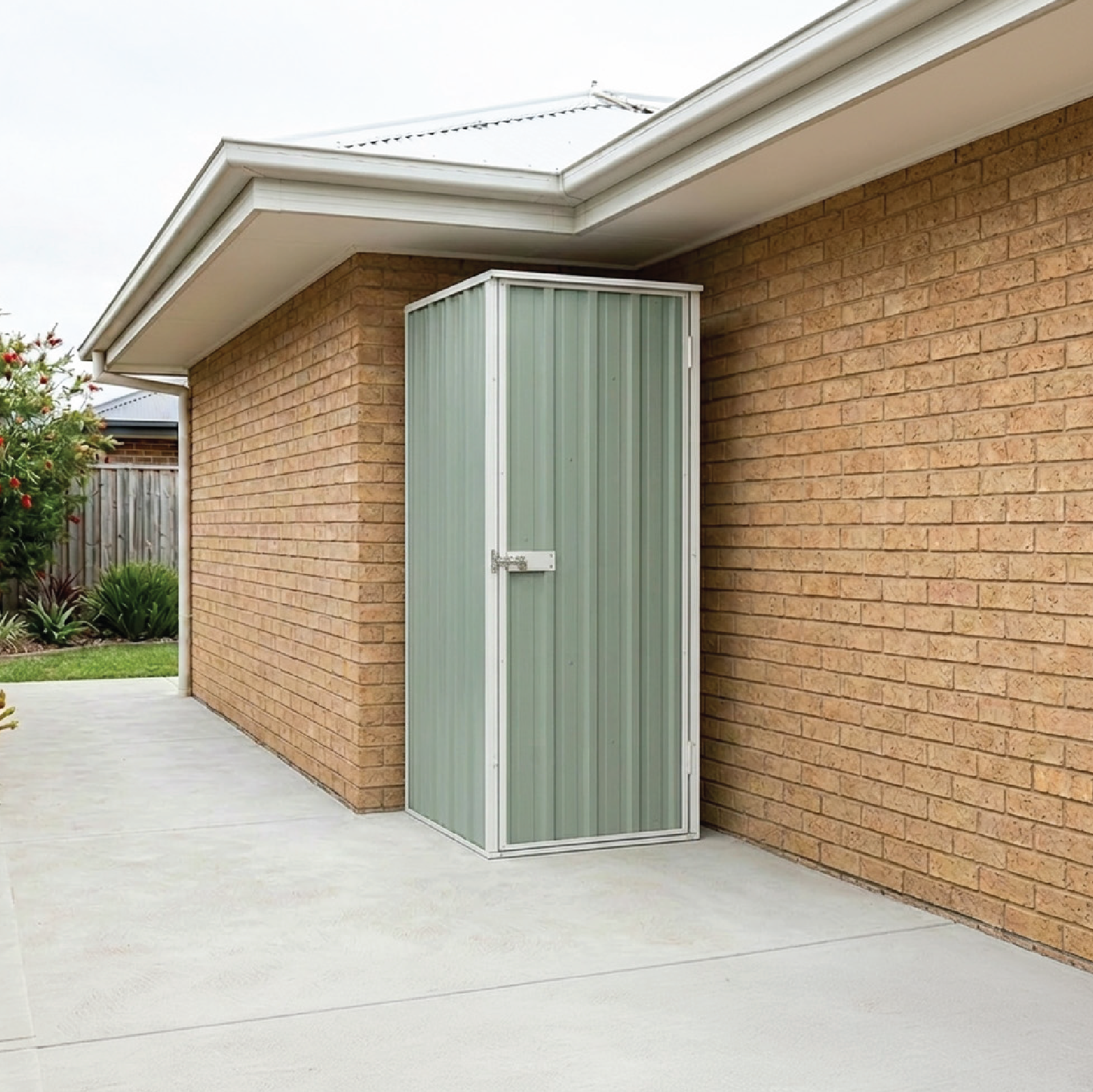 #colour_pale eucalypt